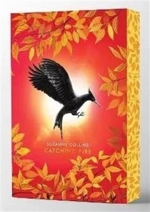Catching Fire /Deluxe/ (Suzanne Collins