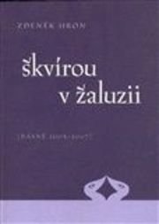 Škvírou v žaluzii