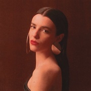 Nina Maia:  Inteira